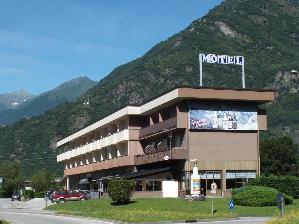 Motel Monterosa Vogogna Exterior photo